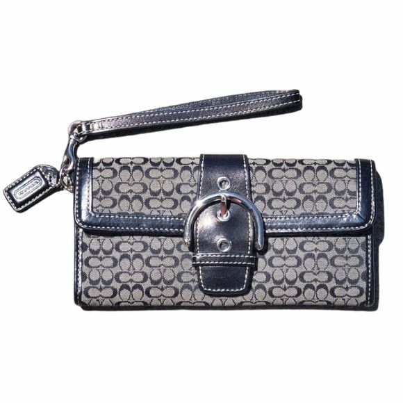 Coach Wallet - Picture 2 of 4